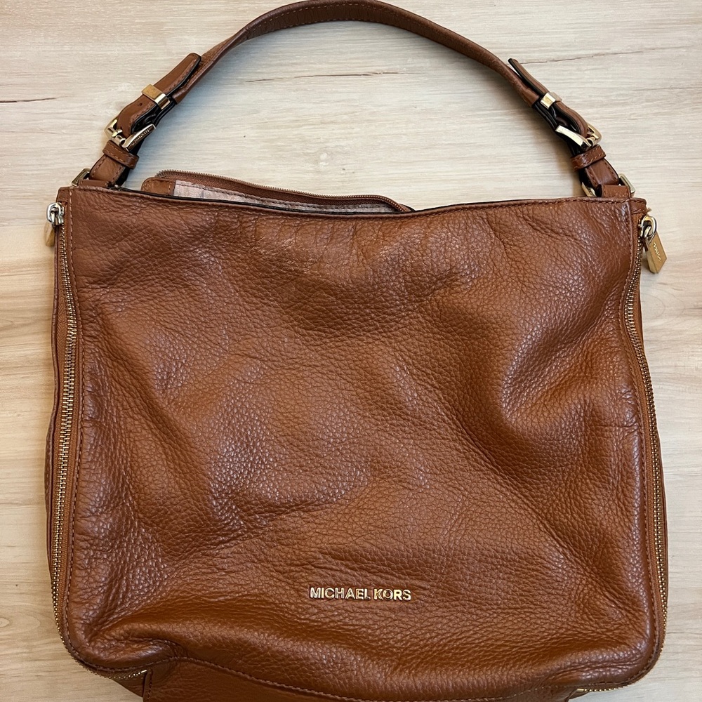 Michael Kors Brown Leather Shoulder Bag Timeless Design